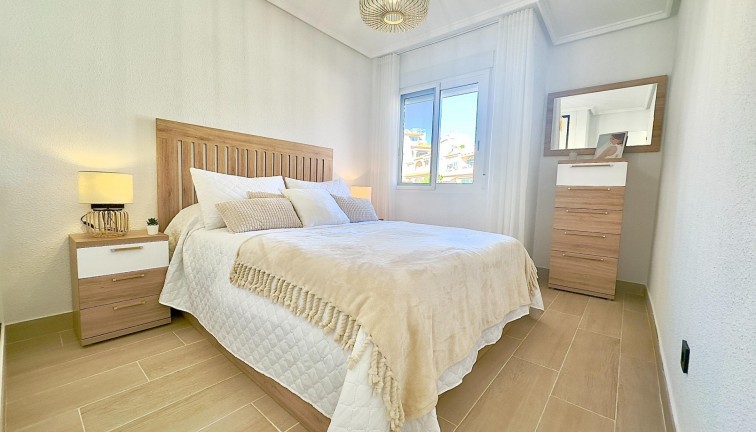 Jälleenmyynti - Asunto - Torrevieja - Cabo cervera