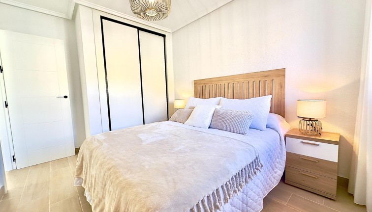 Jälleenmyynti - Asunto - Torrevieja - Cabo cervera