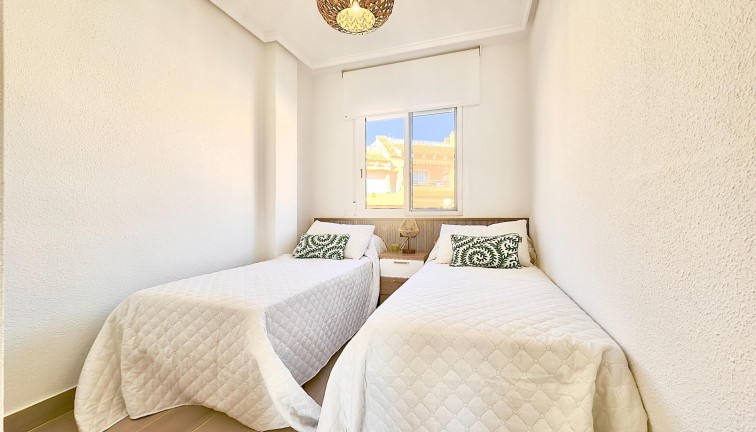 Jälleenmyynti - Asunto - Torrevieja - Cabo cervera