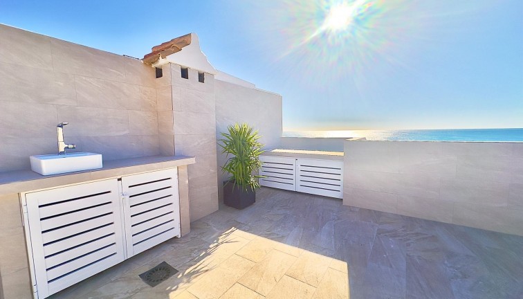 Jälleenmyynti - Asunto - Torrevieja - Cabo cervera