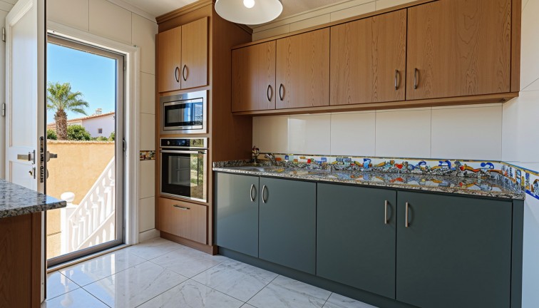 Jälleenmyynti - Erillistalo - Rojales