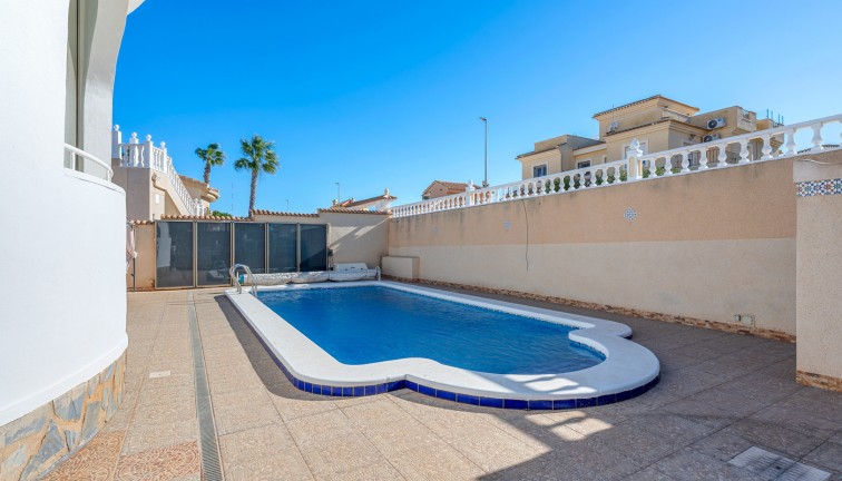 Jälleenmyynti - Erillistalo - Rojales