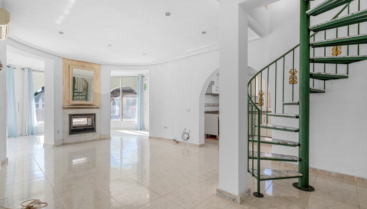 Jälleenmyynti - Erillistalo - Rojales