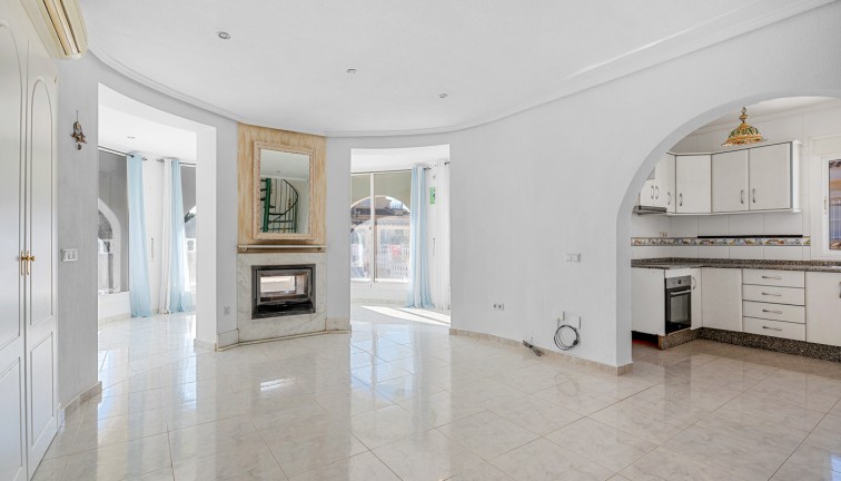 Jälleenmyynti - Erillistalo - Rojales