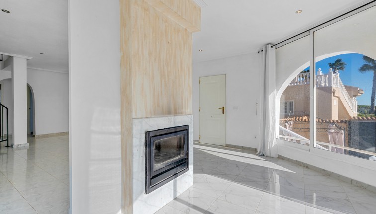 Jälleenmyynti - Erillistalo - Rojales