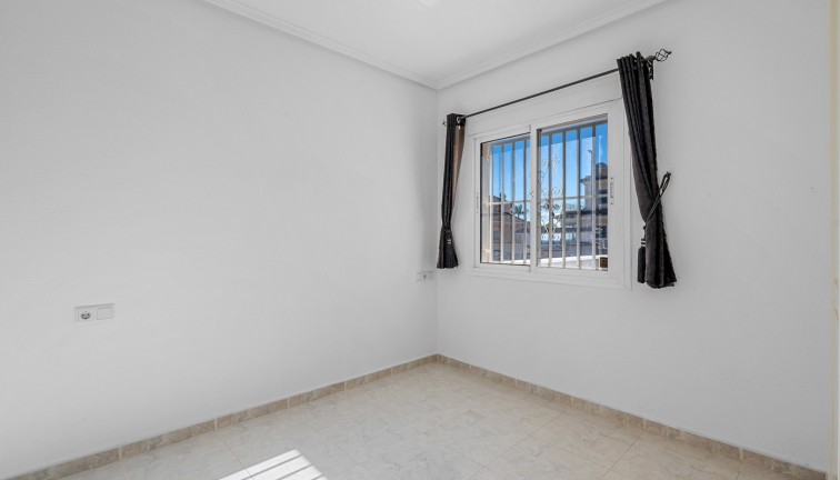 Jälleenmyynti - Erillistalo - Rojales