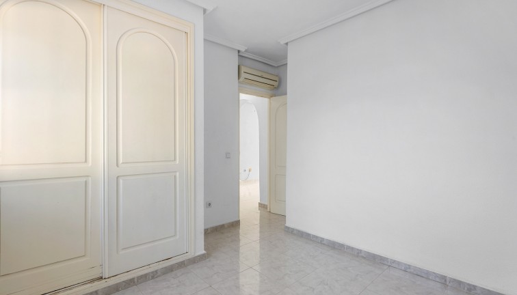 Jälleenmyynti - Erillistalo - Rojales