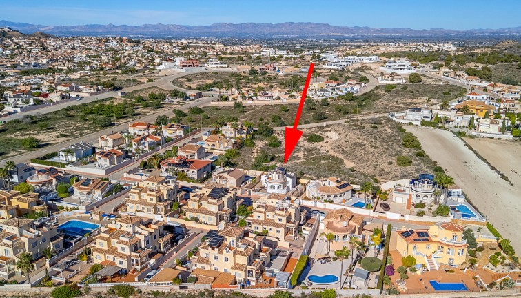 Jälleenmyynti - Erillistalo - Rojales