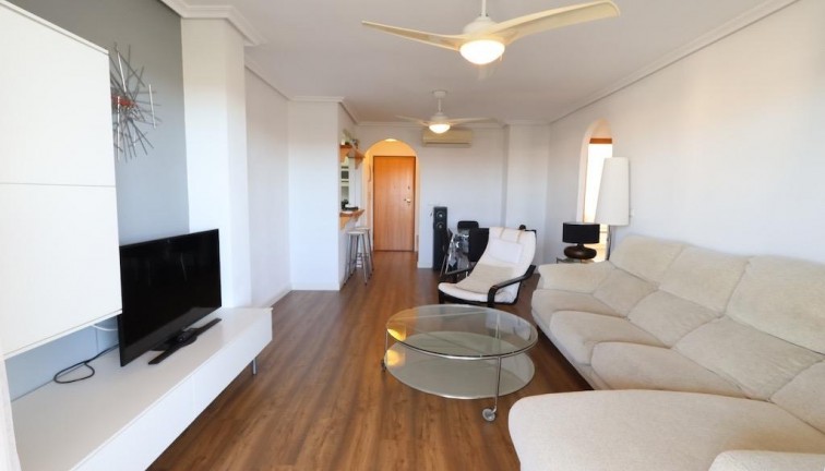 Jälleenmyynti - Asunto - Ylimmän kerroksen asunto - Pilar de la Horadada - Pueblo Latino