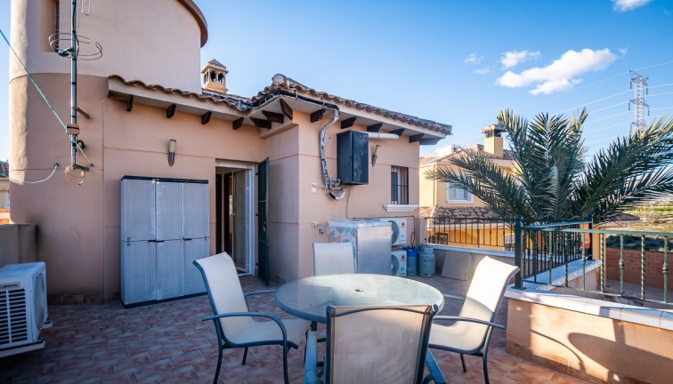 Jälleenmyynti - Erillistalo - Orihuela - Benferri