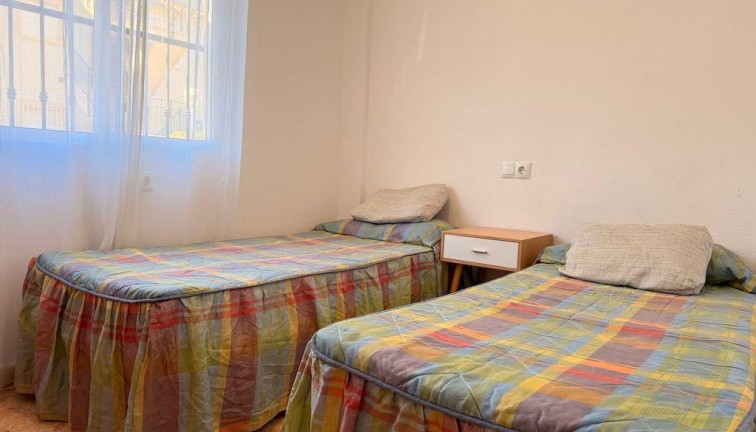 Jälleenmyynti - Bungalow - Orihuela Costa - Villamartín