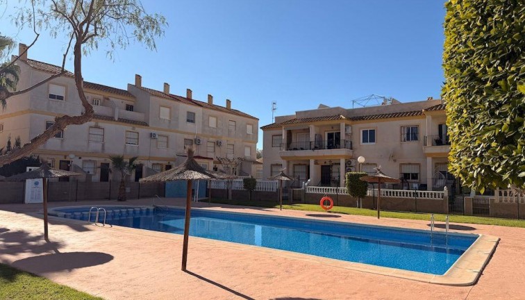 Jälleenmyynti - Bungalow - Orihuela Costa - Villamartín