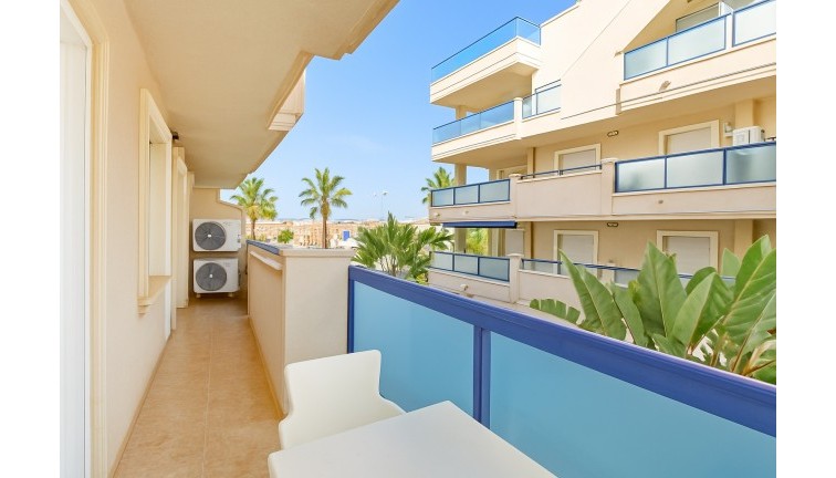 Jälleenmyynti - Asunto - Cabo Roig