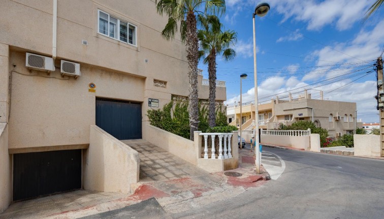 Jälleenmyynti - Asunto - Torrevieja - LA MATA