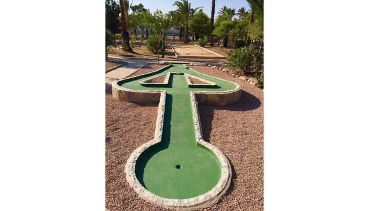 Uudistuotanto - Erillistalo - Los Urrutias - Estrella De Mar