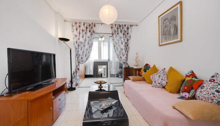 Jälleenmyynti - Asunto - Torrevieja - San Luis