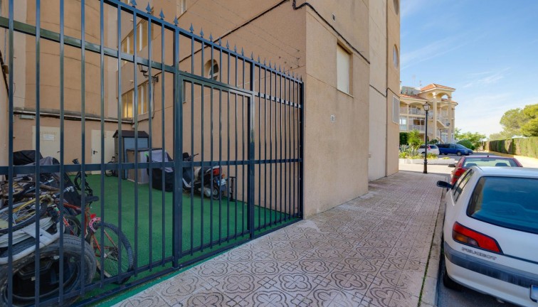 Jälleenmyynti - Asunto - Torrevieja - San Luis