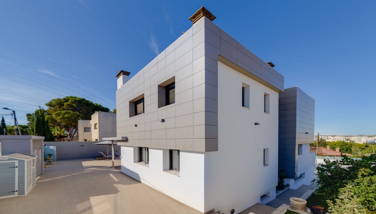 Jälleenmyynti - Erillistalo - Los balcones - Los Balcones