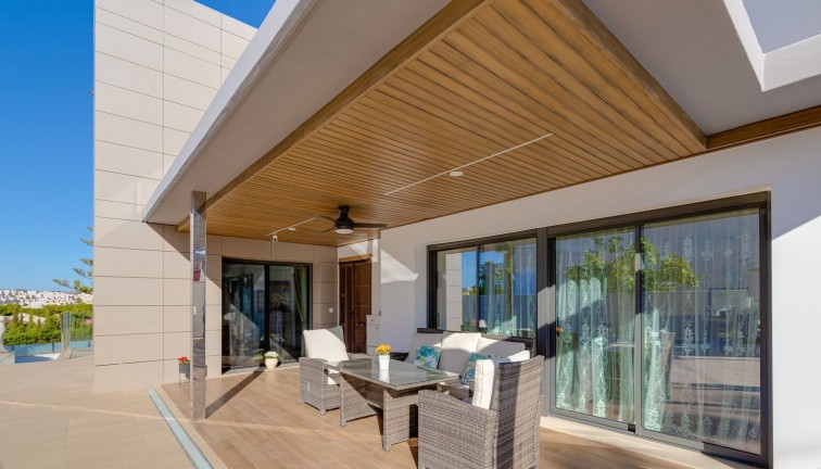 Jälleenmyynti - Erillistalo - Los balcones - Los Balcones