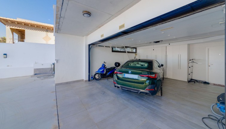 Jälleenmyynti - Erillistalo - Los balcones - Los Balcones