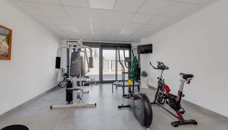 Jälleenmyynti - Erillistalo - Los balcones - Los Balcones