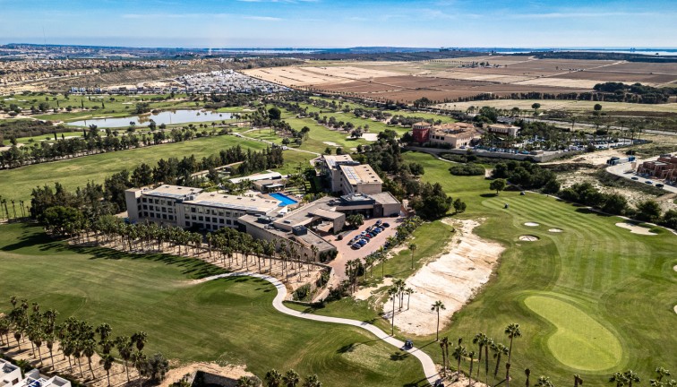 Jälleenmyynti - Erillistalo - Algorfa - La Finca Golf