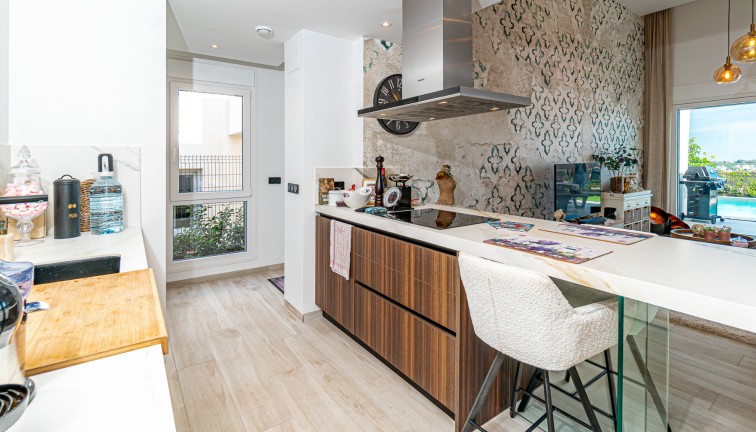 Jälleenmyynti - Erillistalo - Algorfa - La Finca Golf