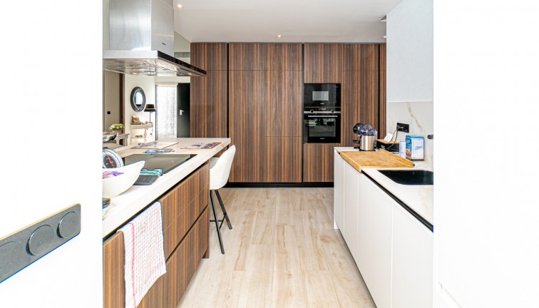 Jälleenmyynti - Erillistalo - Algorfa - La Finca Golf