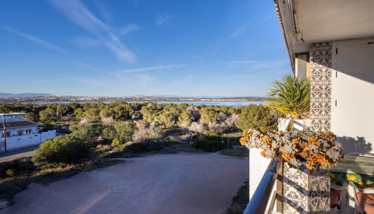 Jälleenmyynti - Asunto - Torrevieja - La Siesta