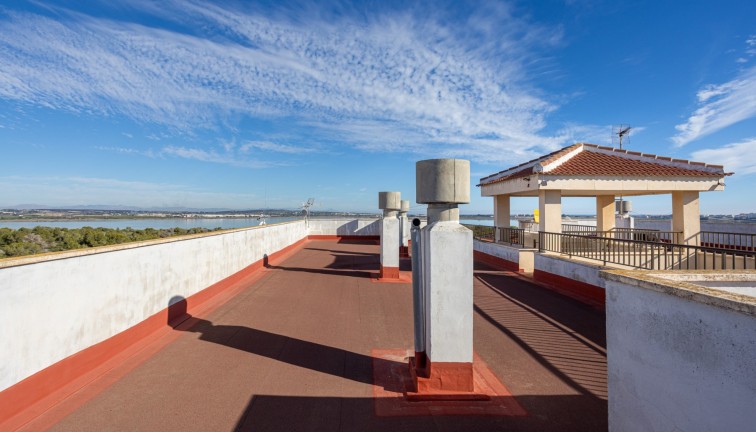 Jälleenmyynti - Asunto - Torrevieja - La Siesta