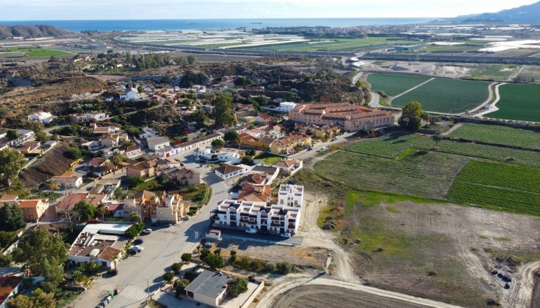 Uudistuotanto - Asunto - Cuevas Del Almanzora - Herrerias