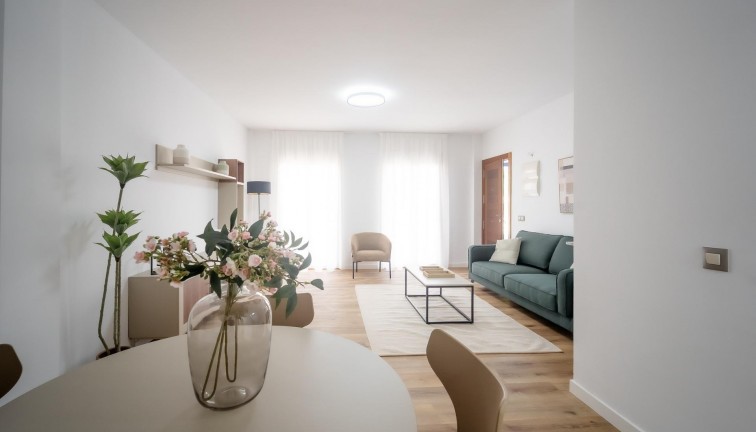 Uudistuotanto - Asunto - Cuevas Del Almanzora - Herrerias