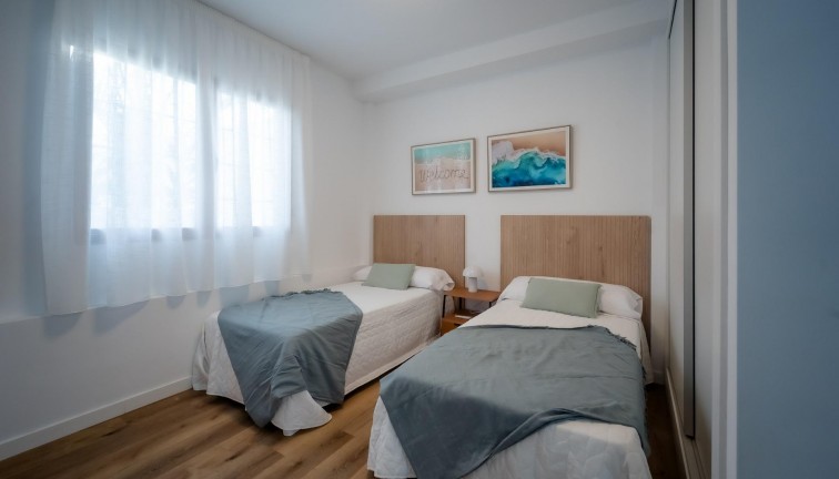 Uudistuotanto - Asunto - Cuevas Del Almanzora - Herrerias