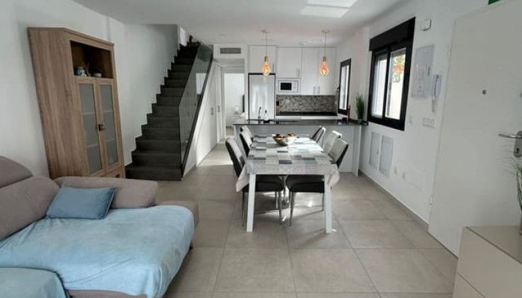 Jälleenmyynti - Paritalo/Rivitalo - Santiago de la Ribera