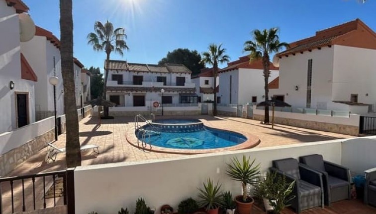 Återförsäljning - Parhus/Radhus - Villamartín