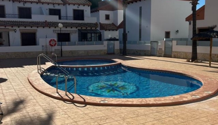 Återförsäljning - Parhus/Radhus - Villamartín