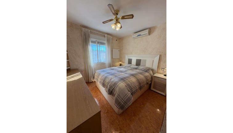 Reventa - Casa adosada - San Fulgencio