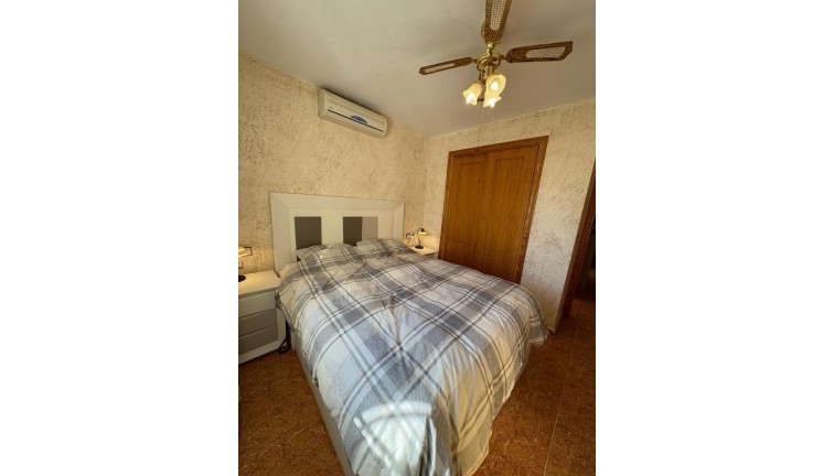 Reventa - Casa adosada - San Fulgencio