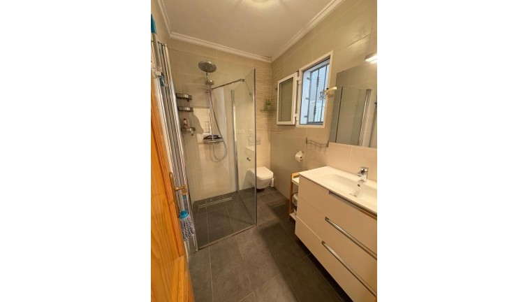 Reventa - Casa adosada - San Fulgencio