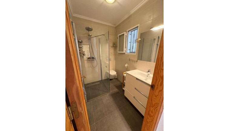 Reventa - Casa adosada - San Fulgencio