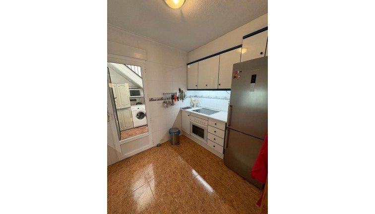 Reventa - Casa adosada - San Fulgencio