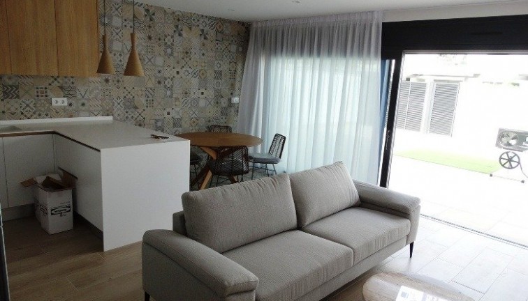 New Build - Chalet - Pilar de la Horadada