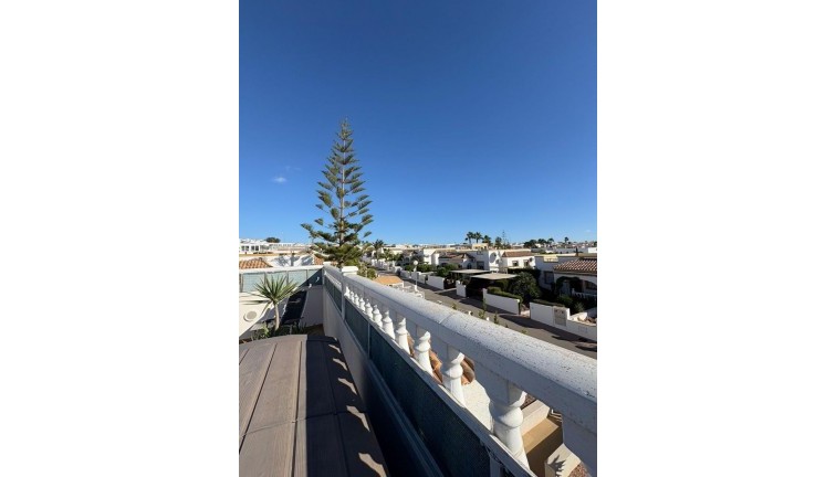 Reventa - Casa adosada - San Fulgencio