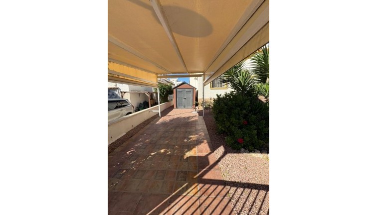 Reventa - Casa adosada - San Fulgencio