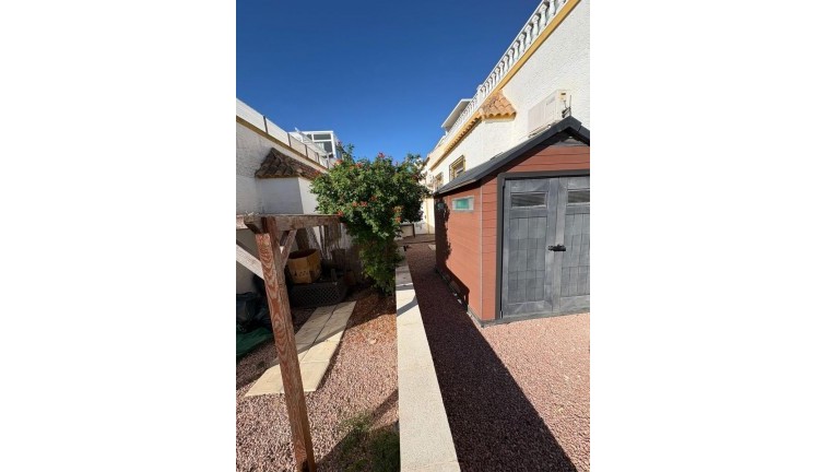 Reventa - Casa adosada - San Fulgencio