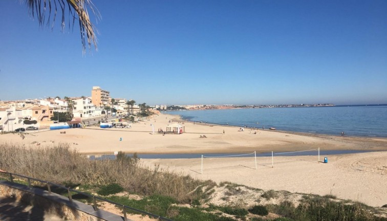 New Build - Chalet - Pilar de la Horadada