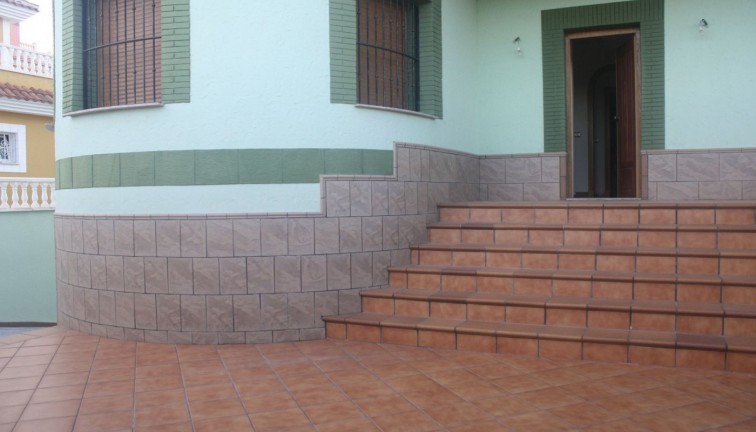 Obra nueva - Chalet - Torrevieja - Los Altos