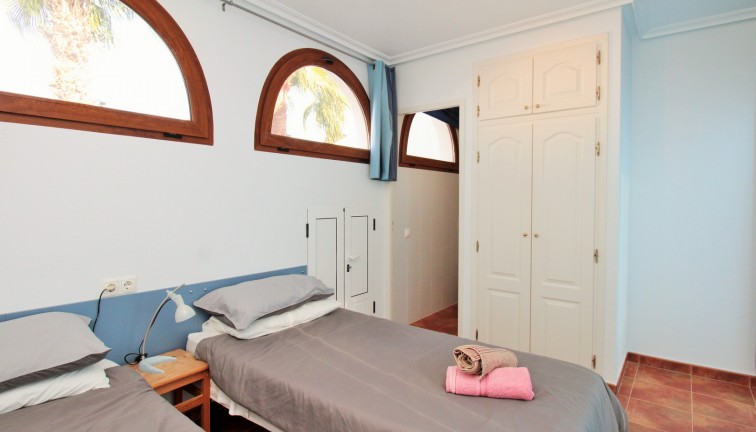 Resale - Bungalow - Villamartín