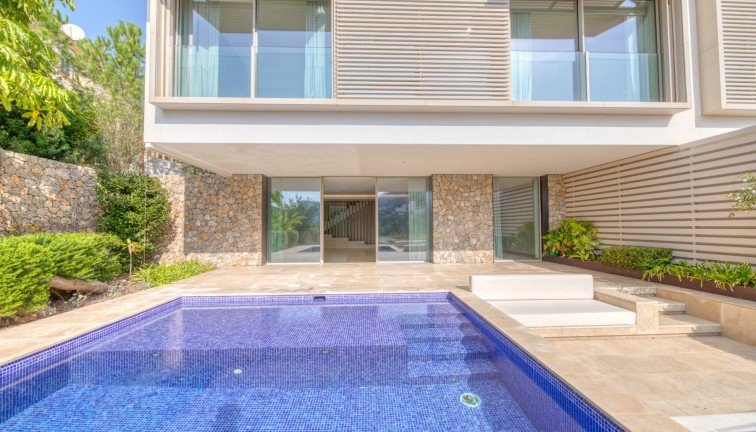 Jälleenmyynti - Erillistalo - Port d'Andratx - Andratx