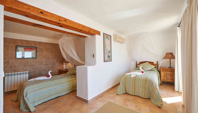 Jälleenmyynti - Erillistalo - Port d'Andratx - Andratx